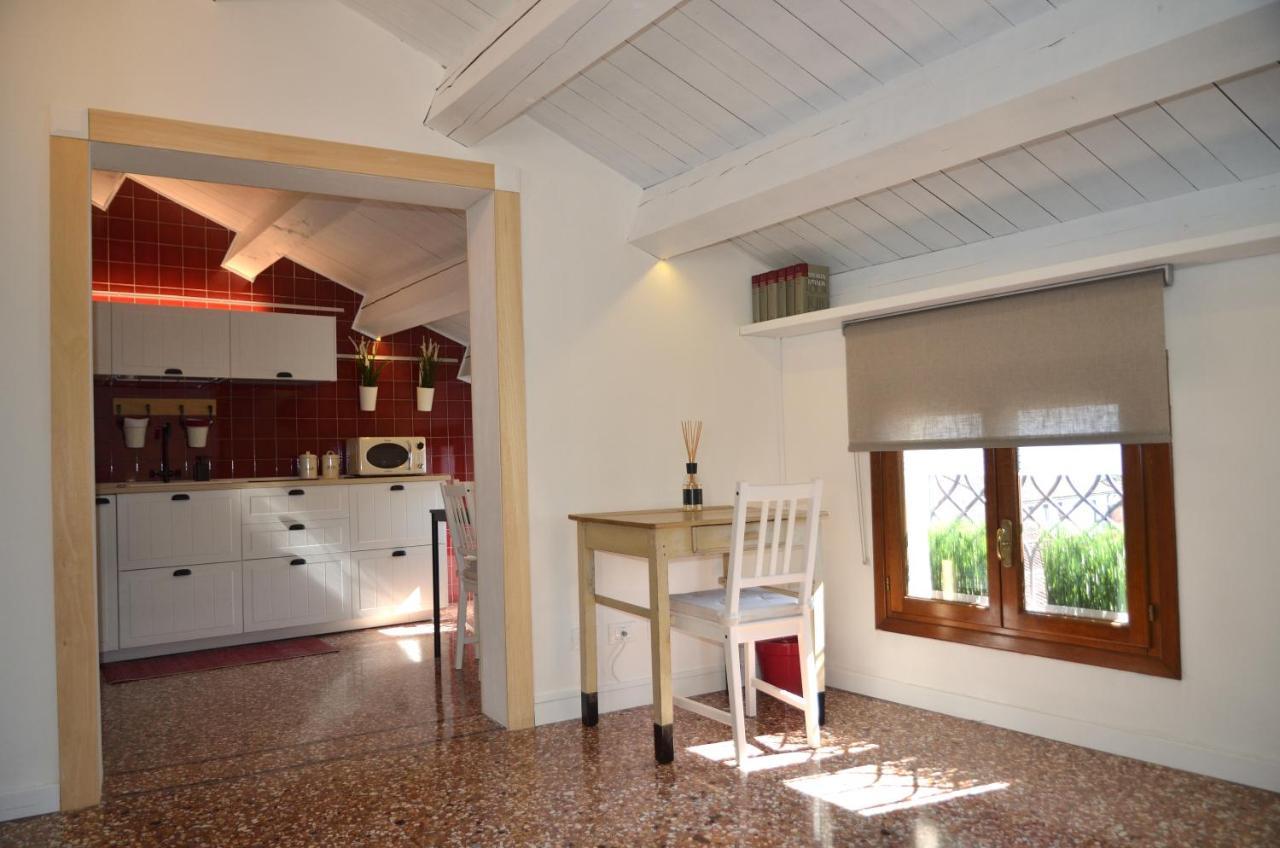 Olly Home Luxury Loft Noale Bagian luar foto