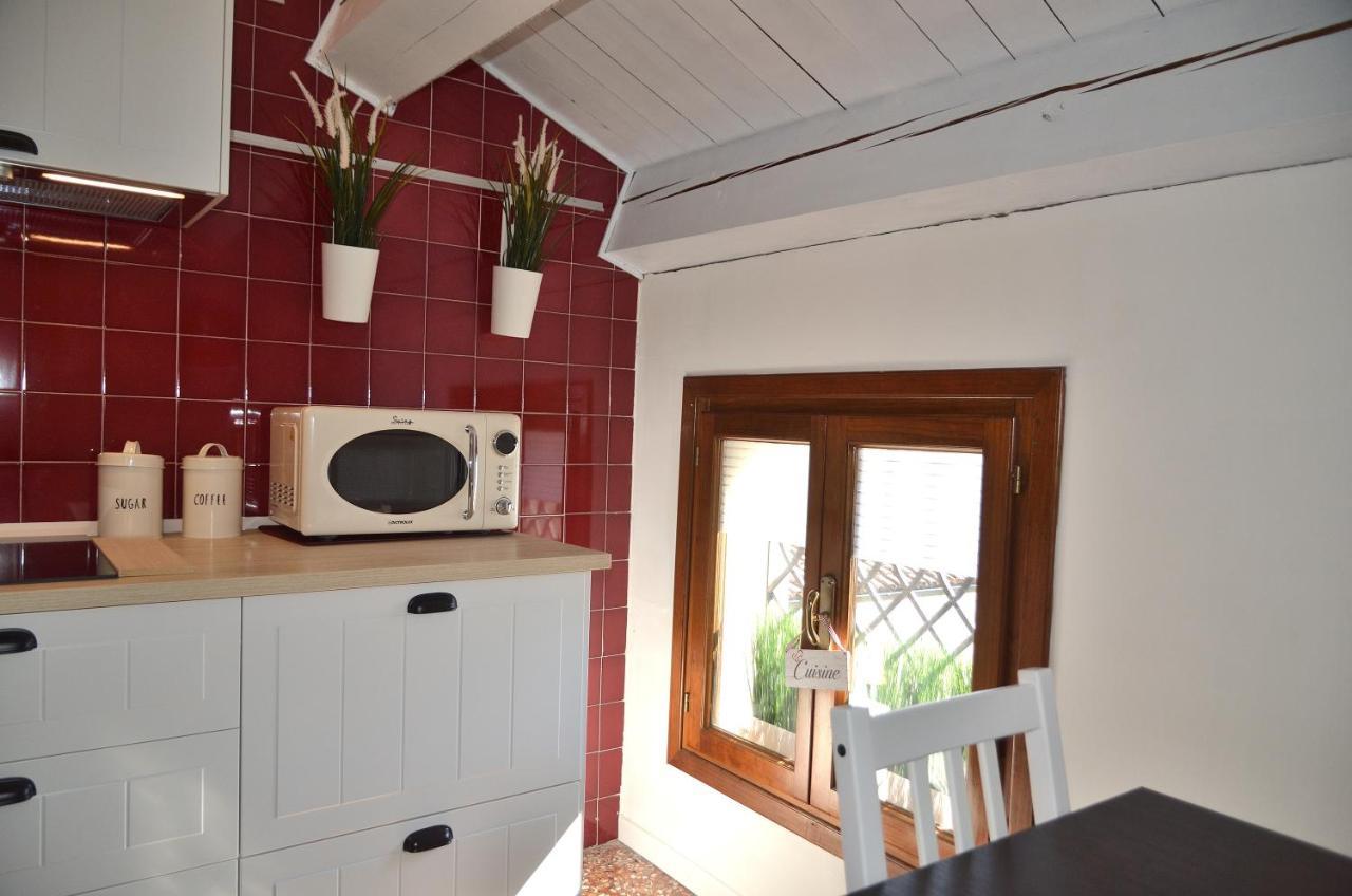 Olly Home Luxury Loft Noale Bagian luar foto