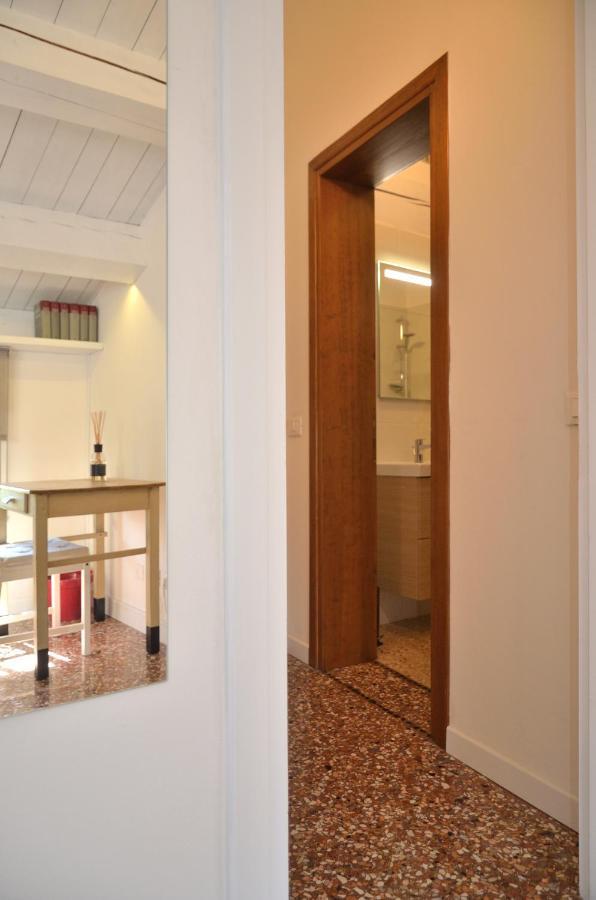 Olly Home Luxury Loft Noale Bagian luar foto