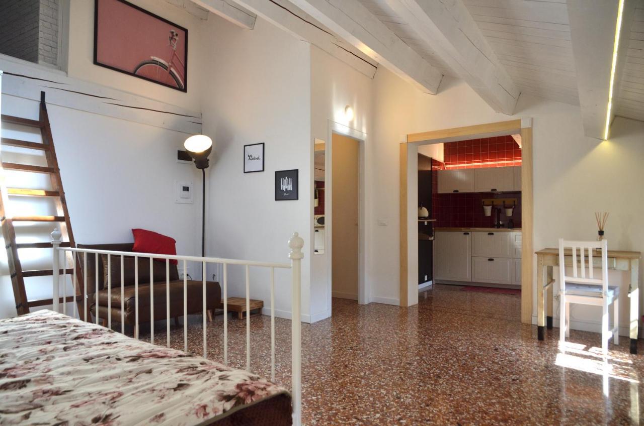Olly Home Luxury Loft Noale Bagian luar foto