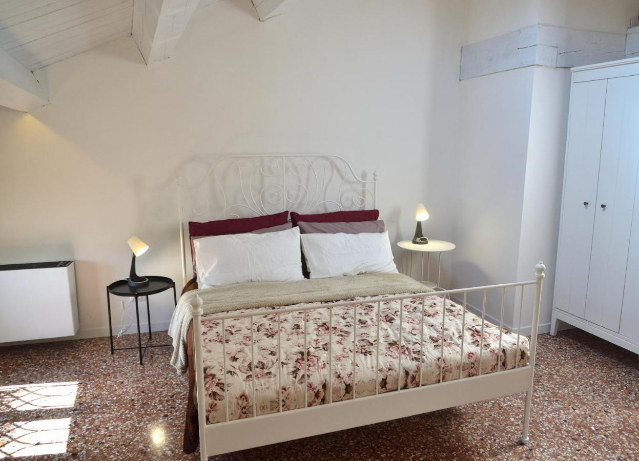 Olly Home Luxury Loft Noale Bagian luar foto